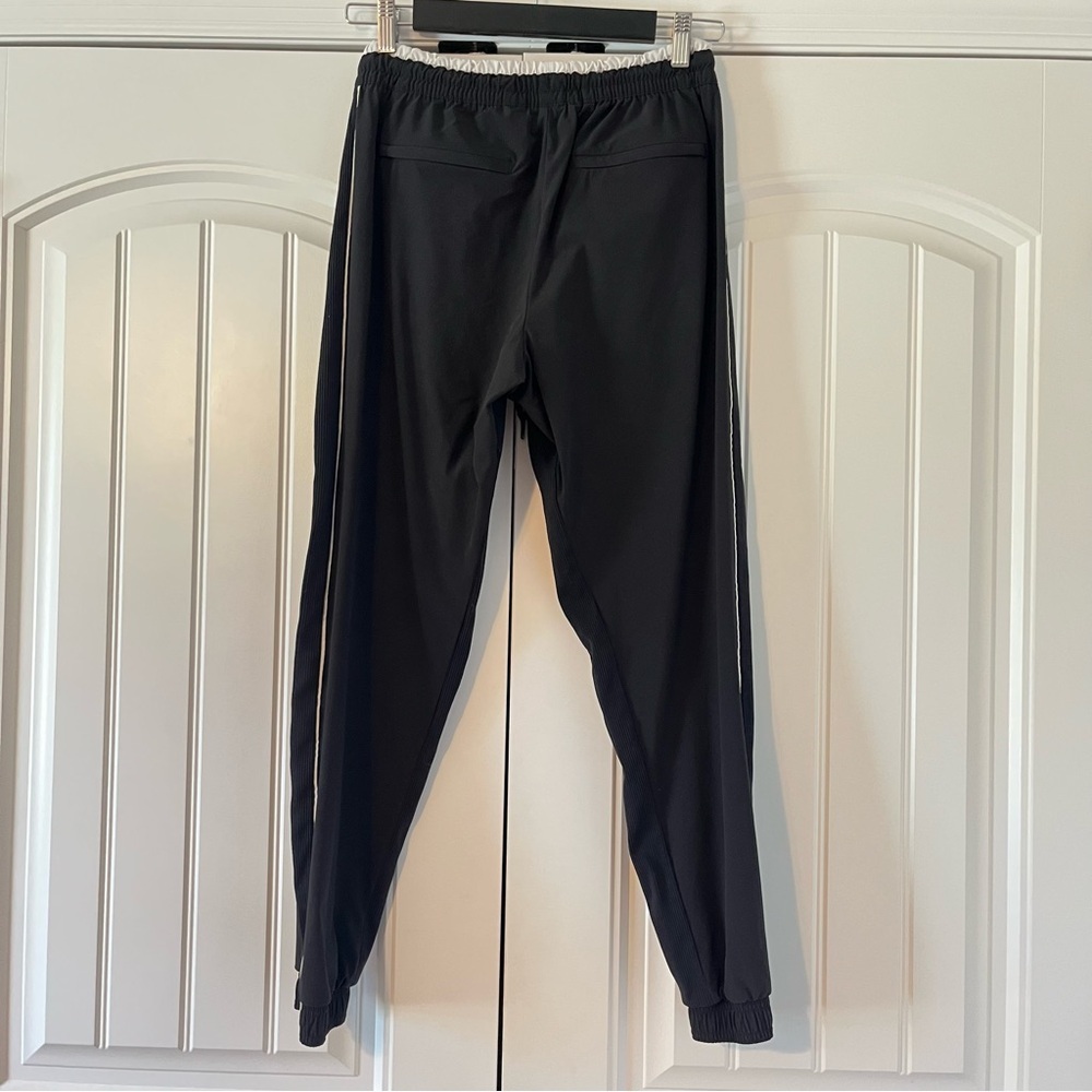 Athleta Brooklyn Jogger Black White Side Stripe Jogger Pants Size 4 Athletic - Picture 7 of 7
